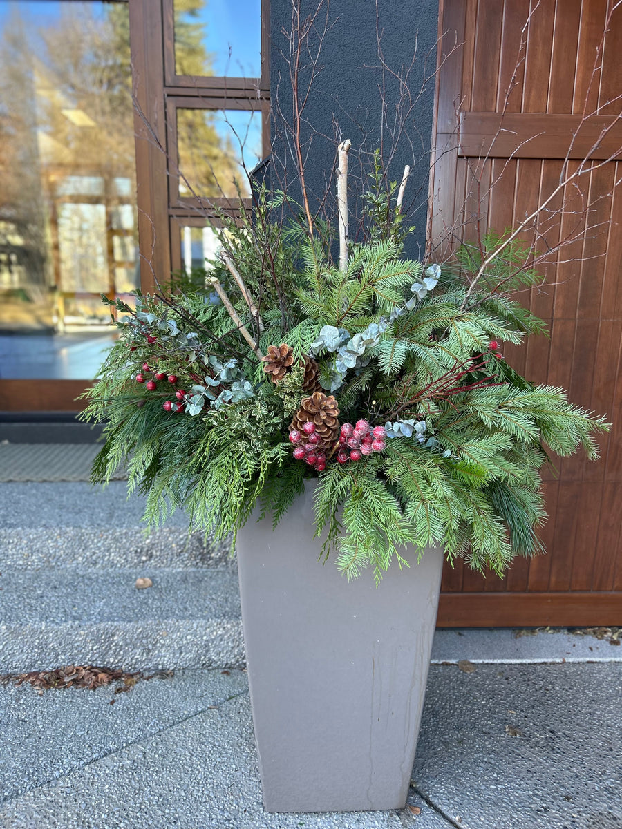 OUTDOOR WINTER PLANTER - large