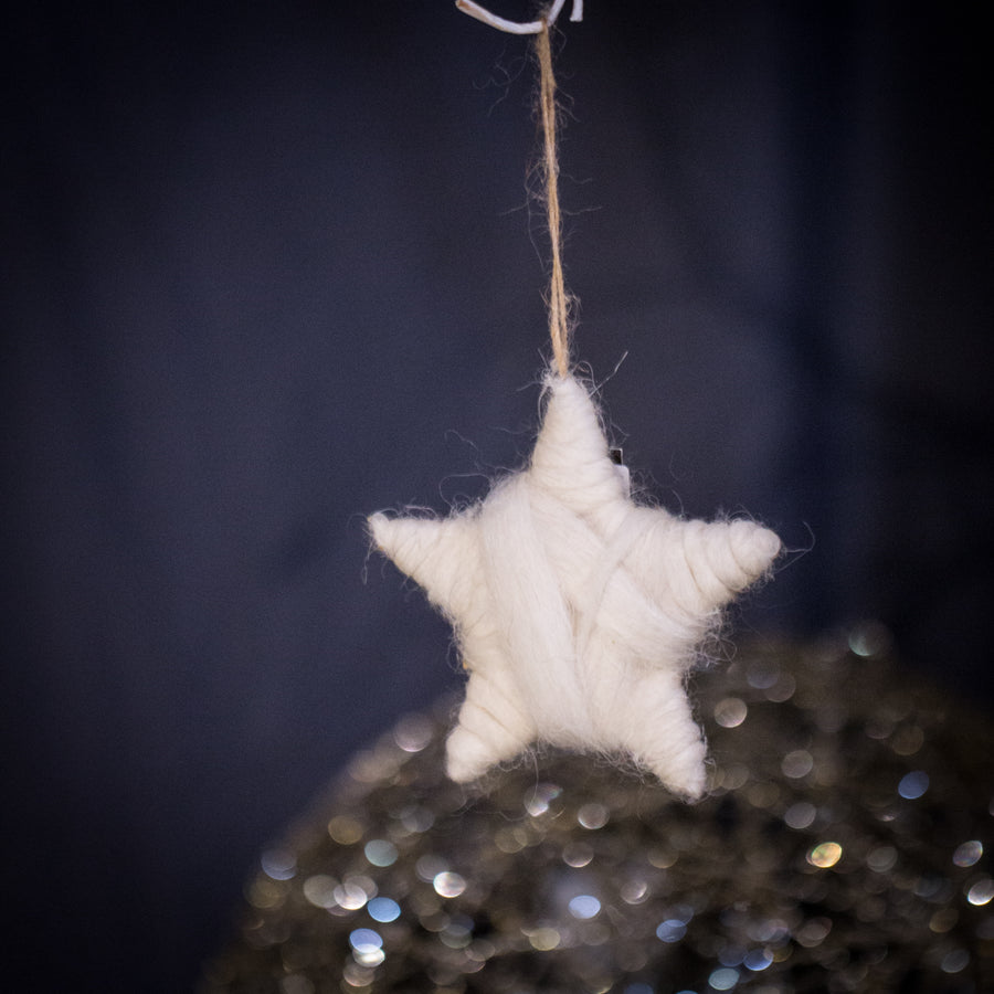 Yarn white Star ornament
